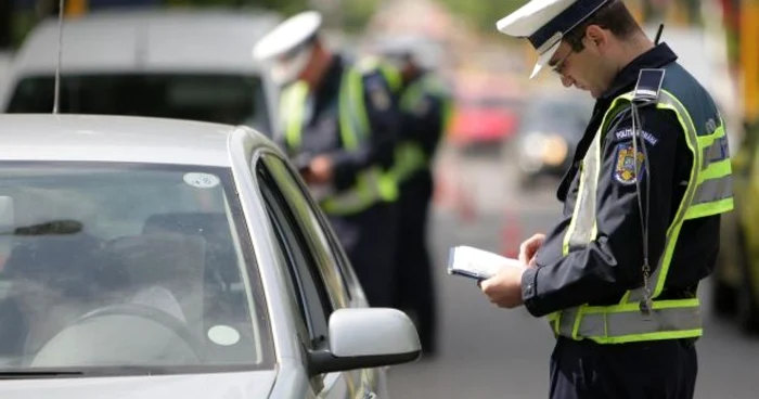Poliţiştii au refuzat mita
