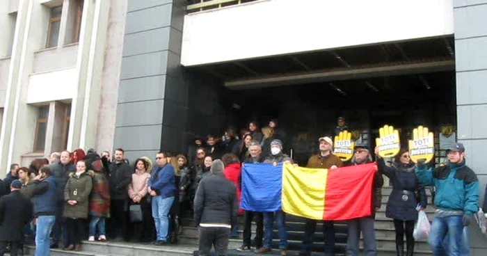 Magistraţii protestează împotriva modificărilor aduse legilor justiţiei Foto: Valentin Trufaşu