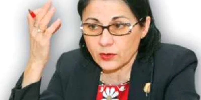 Andronescu: "Puterea trebuie să o aibă Senatul universitar, nu rectorul"