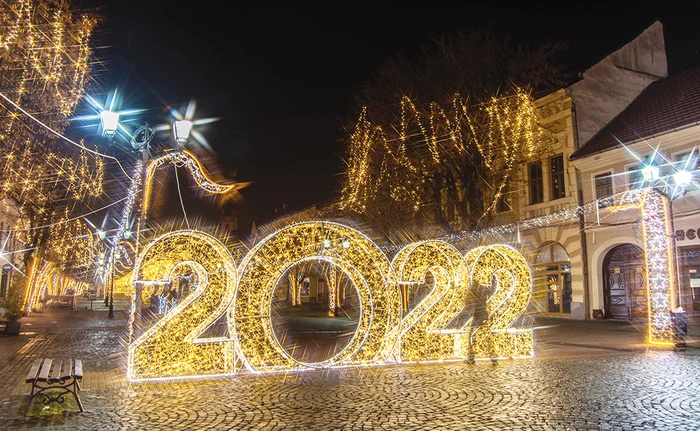 Noaptea de Revelion, numai bună pentru o plimbare prin oraş