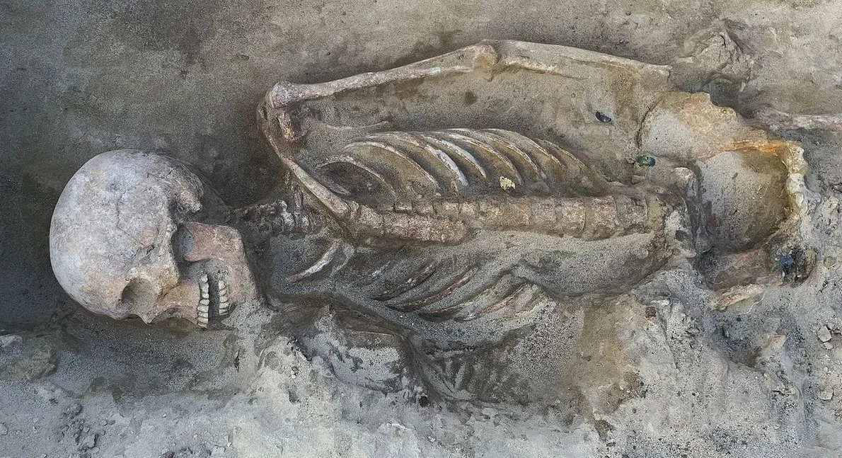 Mormintele unor războinici de elită, vechi de 1.100 de ani, descoperite în Ungaria (© Ágnes Füredi)