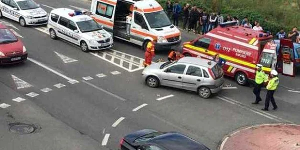 accident alba iulia giratoriu
