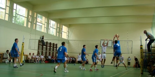 În finala mare, sălăjenii vor juca cu pompierii nemţeni