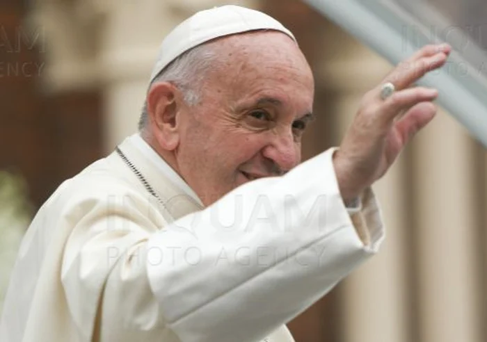 
    Papa Francisc a oficiat o slujbă la Catedrala Sf. Iosif din București Foto: Inquam Photos  