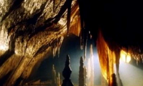 Peştera Fundata din judeţul Braşov a fost redeschisă publicului după 60 de ani jpeg