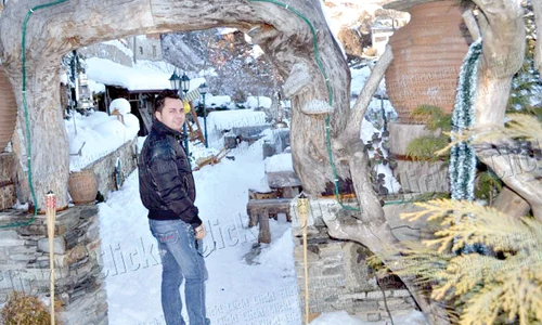 Florentin Petre a  petrecut vacanţa  de iarnă în Bulgaria jpeg