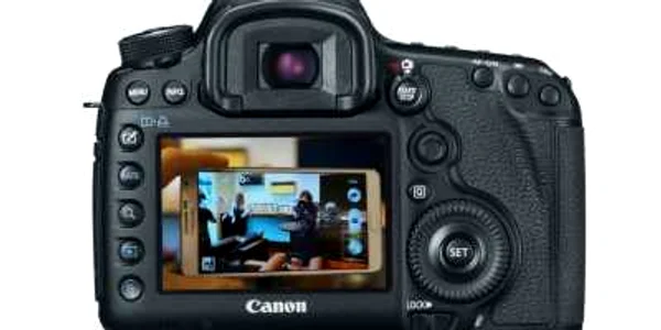 canon 5d mark III versus galaxy note pe video
