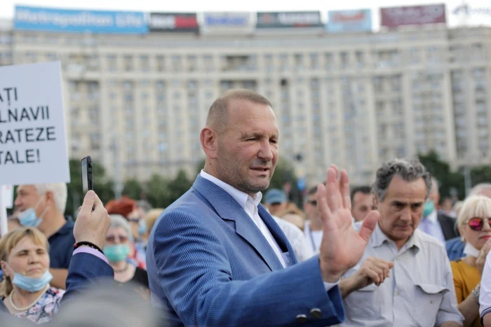 Viorel Cataramă, un candidat respins de Biroul Electoral al Bucureştiului FOTO Inquam Photos / George Călin