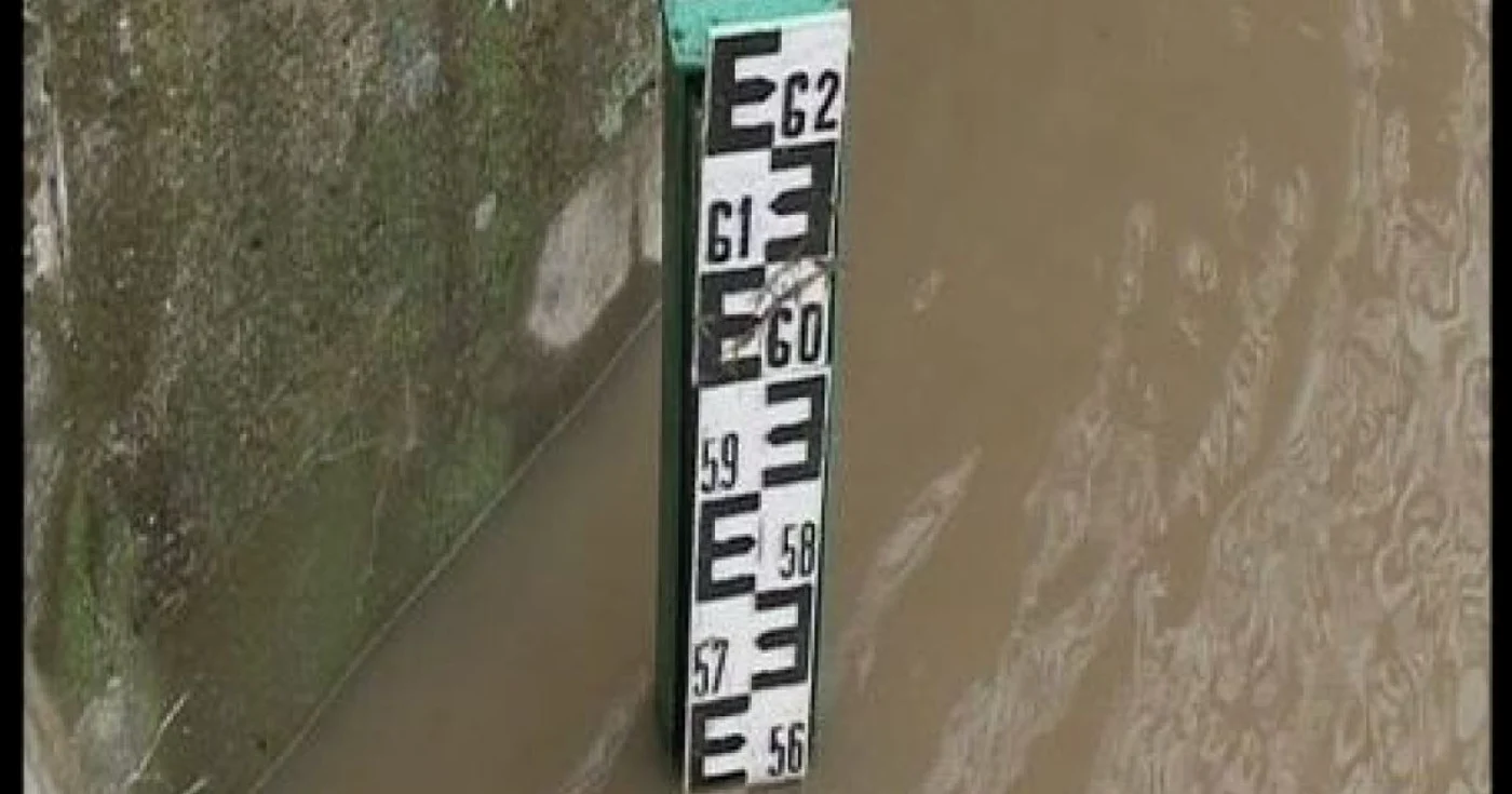 Crasna măsoară 573 centimetri, cu 23 de centimetri peste cota de pericol
