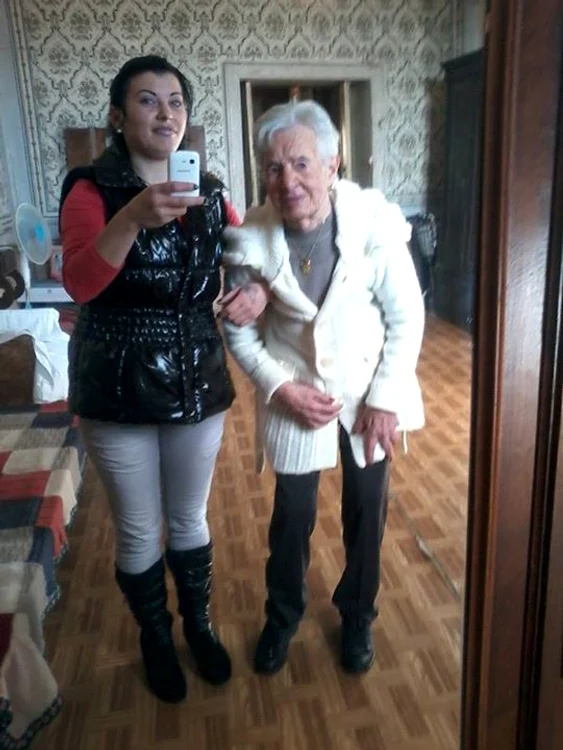 Vasilica Alina Bârjovanu era plătită să aibă grijă de pensionari neajutorați în Italiafoto: Facebook