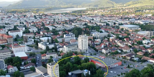 Zona centrală din Râmnicu Vâlcea unde spațiul verde va fi înlocuit de blocuri gigant Foto Daciana Stoica jpg