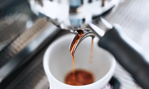 click expressor cafea etyler nix m 2kxg1ji s unsplash jpeg