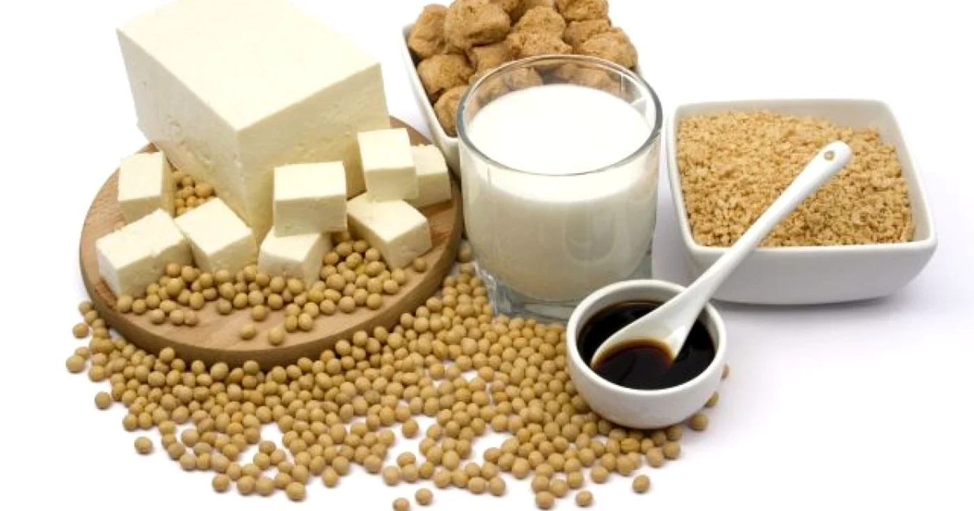 Consumul de lapte de soia echilibrează balanţa hormonală atât la femei, cât la bărabţi FOTO Shutterstock