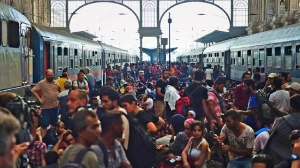 Criza migranților   o problemă care nu a intrat în istorie încă! Ce obstacole mai urmează pentru UE după Brexit   tavălugul referendumurilor jpeg