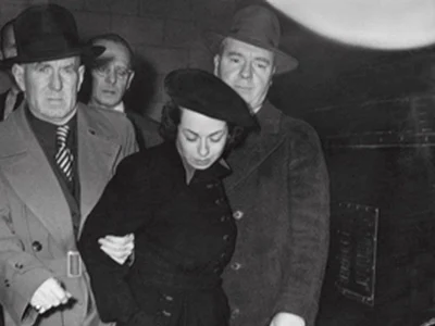 Judith Coplon, arestată de FBI (© Wikimedia Commons)