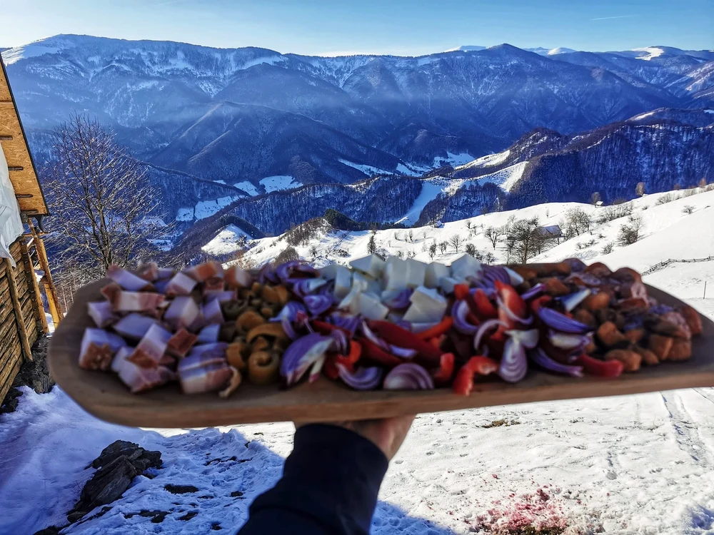Gastronomia din Mărginimea Sibiului în Rășinari Best Tourism Villaages Foto Florin Damaschin