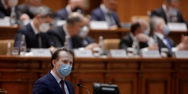 Desemnare premier Florin Cîţu - vot parlament / FOTO Inquam Photis / George Călin / 23 dec 2020