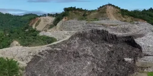 avalansa de gunoi in filipine foto captura video associated press png