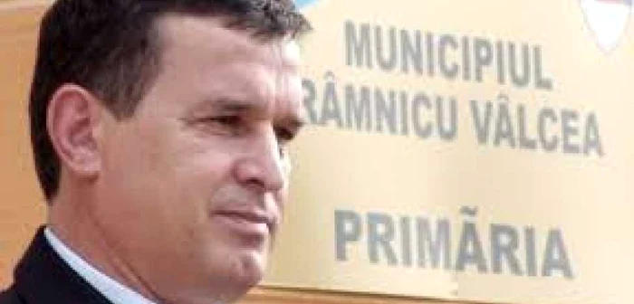 Mircia Gutău, primarul din Râmnicu Vâlcea FOTO justitiecurata.ro