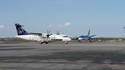 Aeronava companiei Tarom din direcţia Iaşi a aterizat pe Aeroportul Timişoara FOTO Both