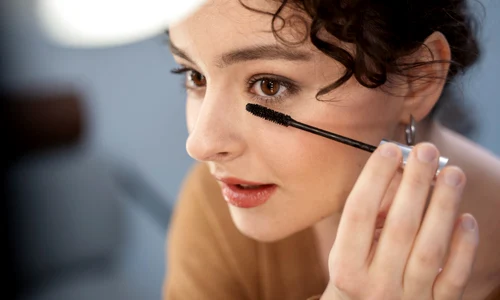cum actioneaza o mascara waterproof jpg