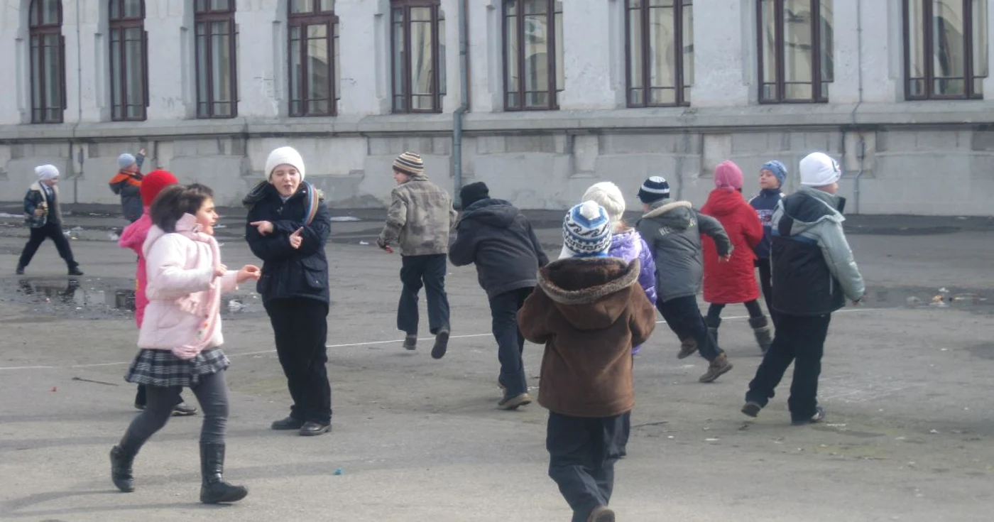 Copiii sunt aşteptaţi la şcoală