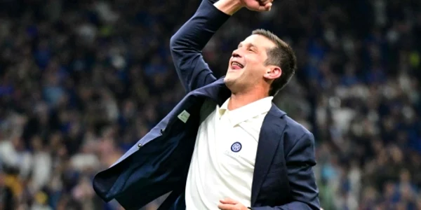 chivu21 jpg