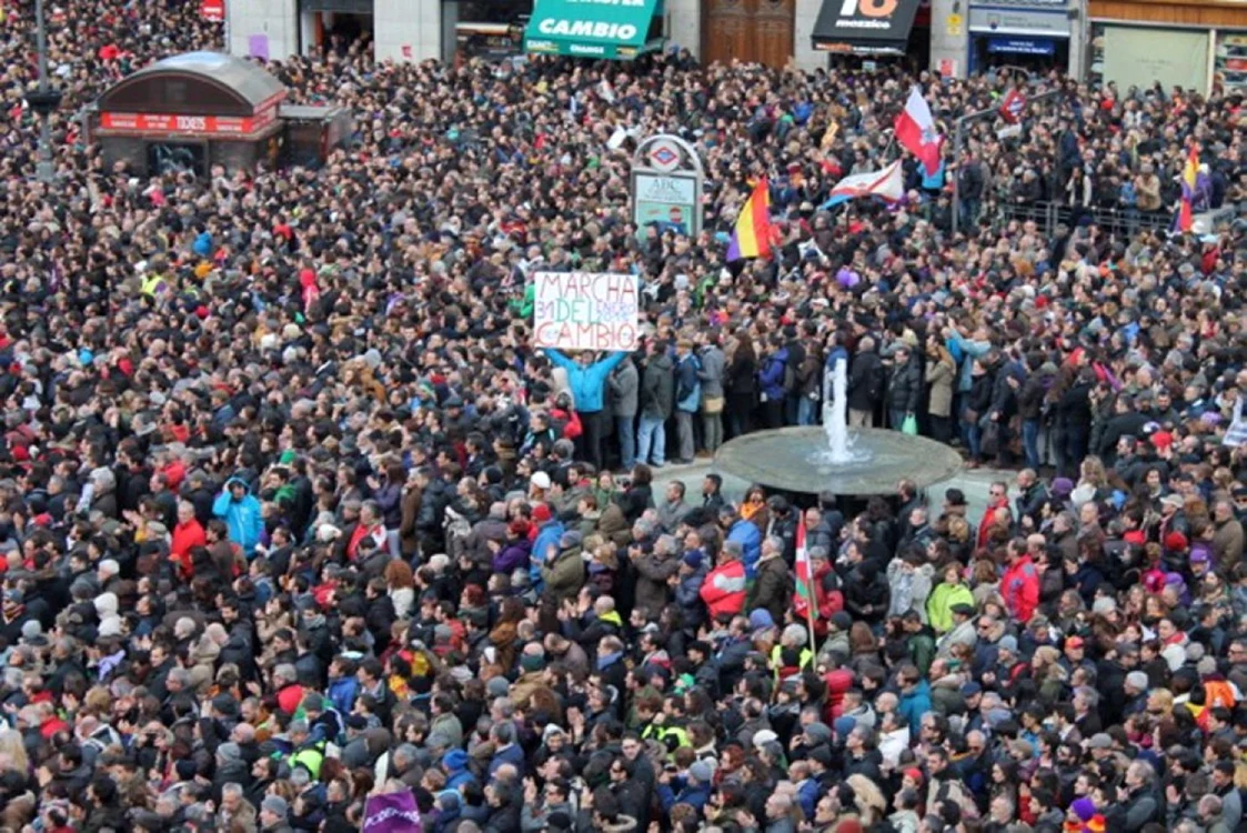 Manifestaţie anti-austeritate la chenarea formaţiunii antiliberale Podemos