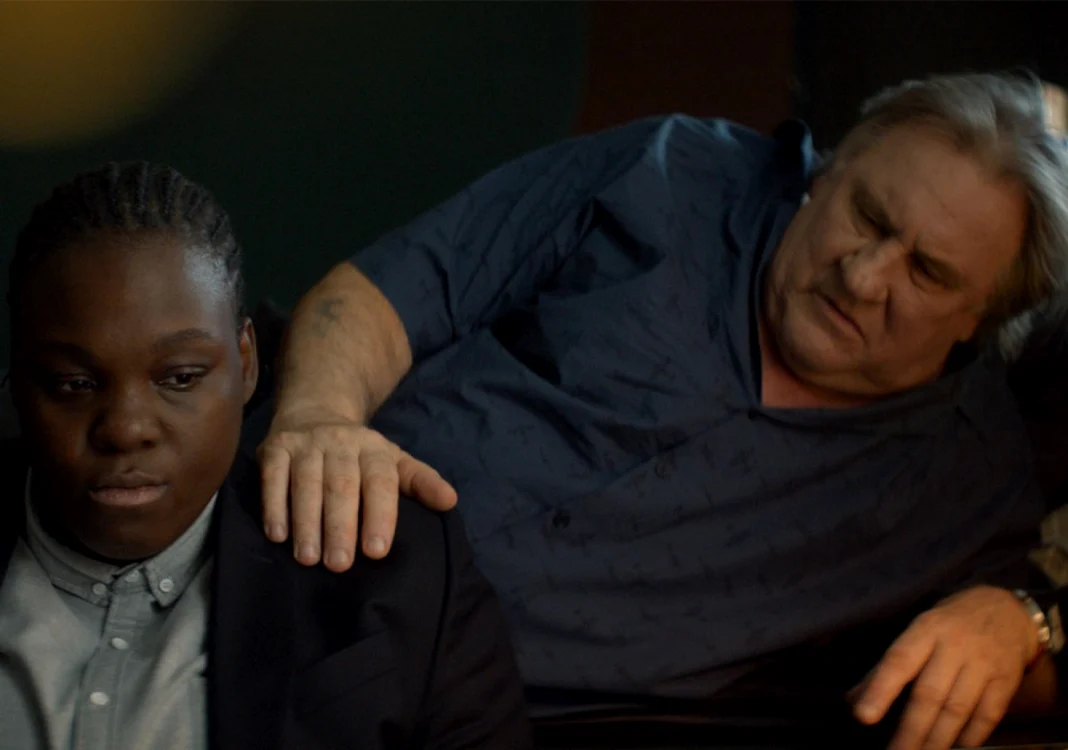 Gérard Depardieu în „Robust“, regizat de Constance Meyer