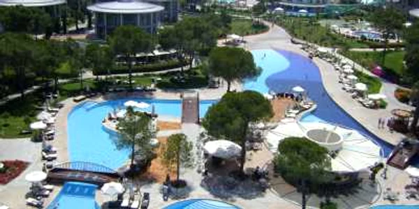 Antalya cea veche, un oraş uitat de Allah