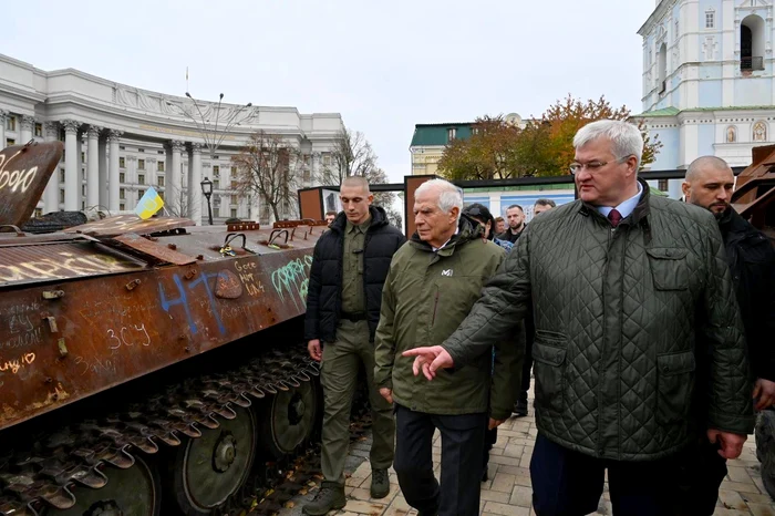 Josep Borrell a efectuat o vizită la Kiev FOTO: X
