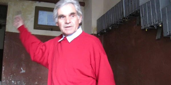 Scara unde a fost agresată poştăriţa