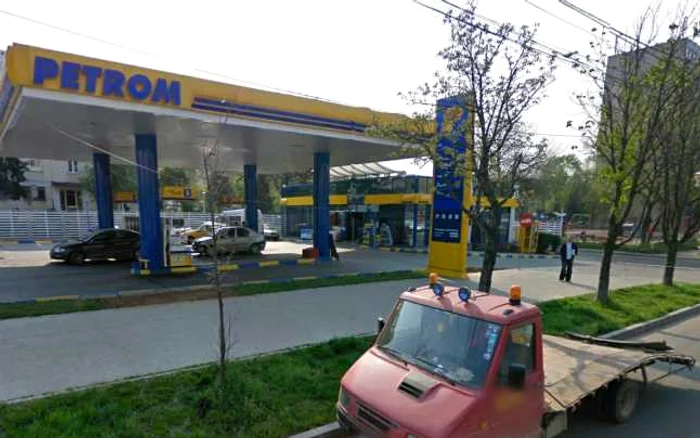 Pentrom a scumpit încă o dată benzina şi motorina. CAPTURA Google Earth