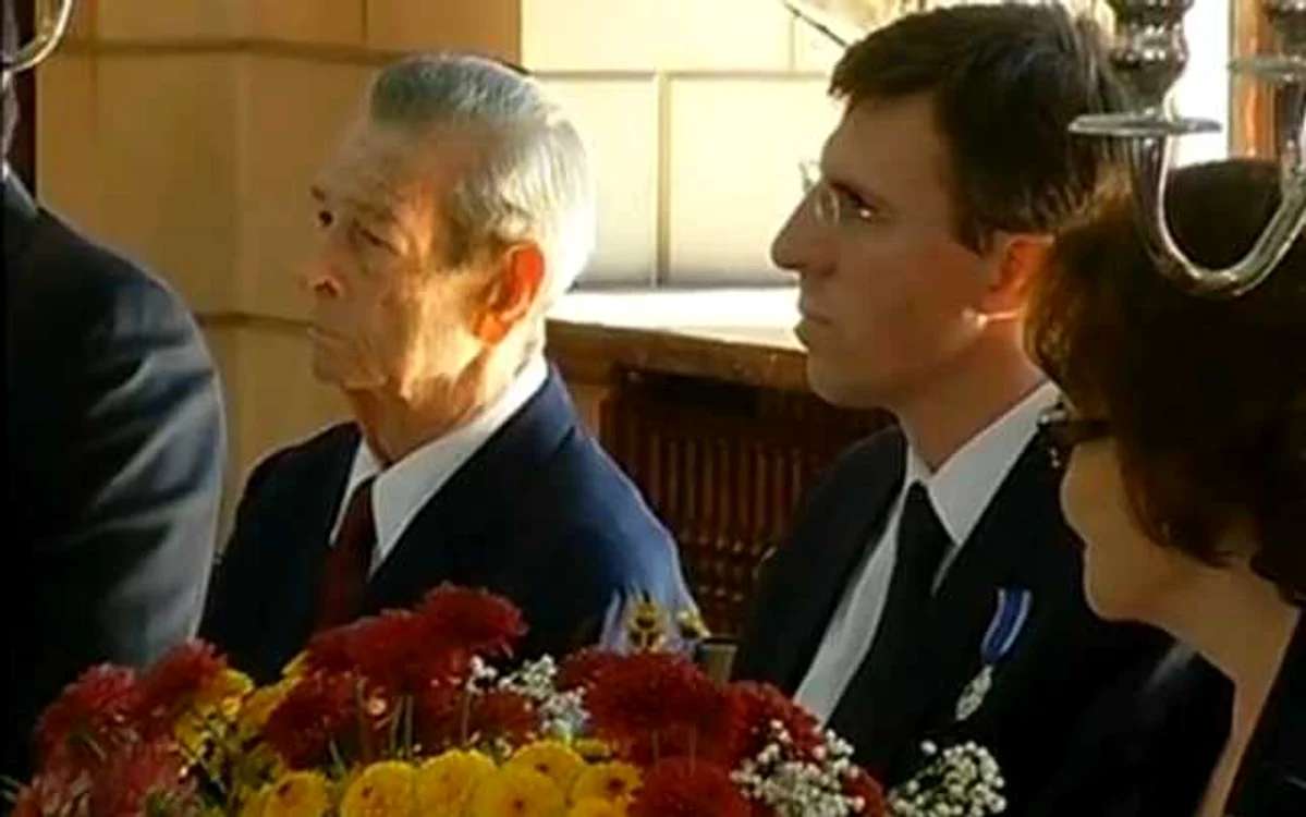 Principele Radu a enunţat că edilul Chişinăului este unul dintre cei care „scriu destinele celor două ţări româneşti“ FOTO: Captură video Youtube.