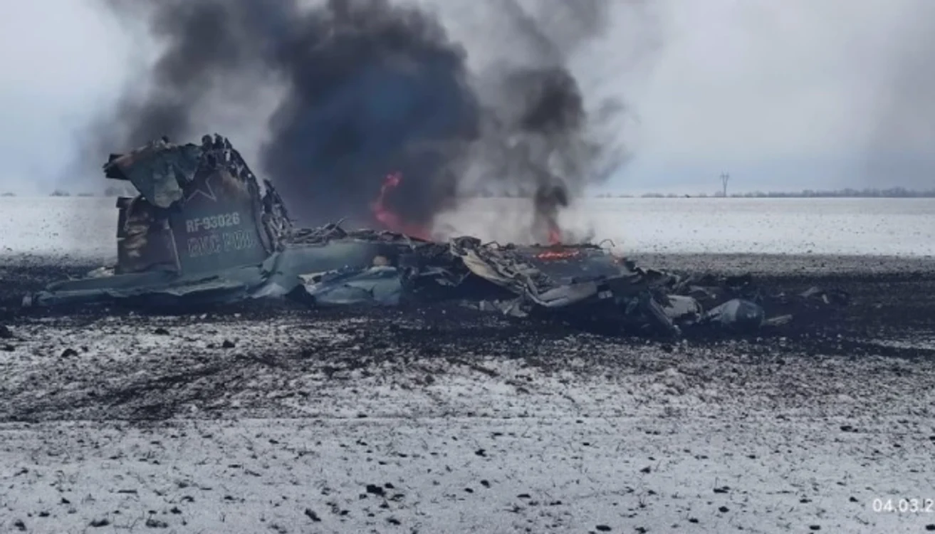 Avion de luptă rusesc distrus în Ucraina FOTO Ukrinform