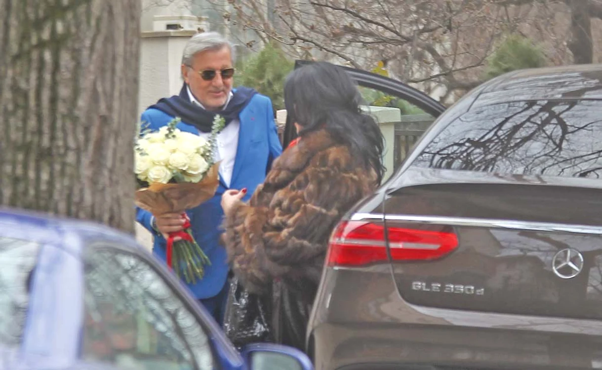 
    Ilie Năstase și fiica lui, Ema (12 ani)  