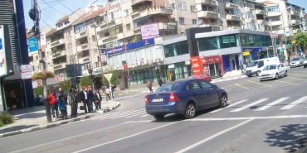 Râmnicu Vâlcea: „Ajutaţi-l pe David”, Revista presei locale