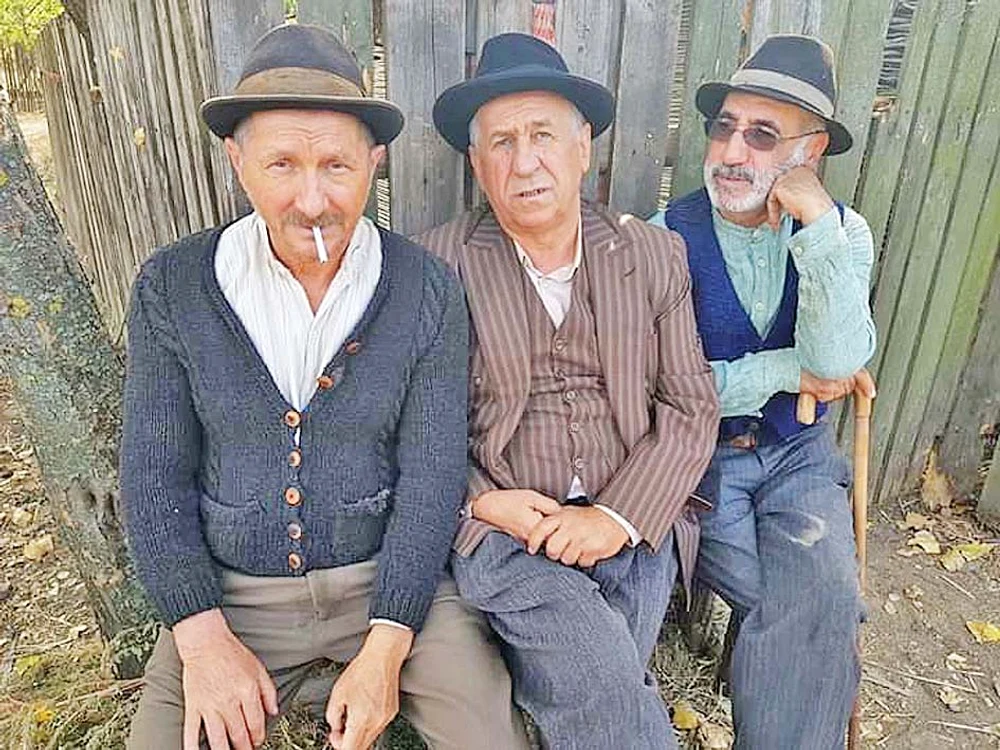  Horaţiu Mălăele,  George Mihăiţă şi Răzvan Vasilescu