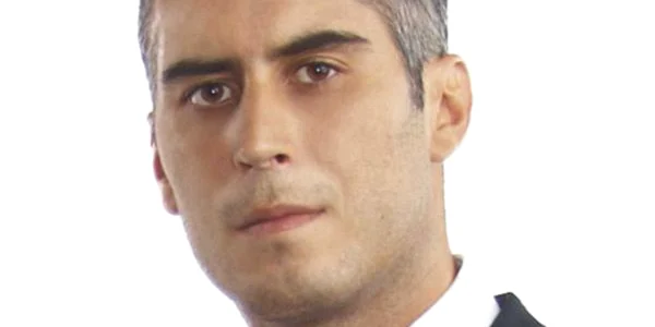 Florentin Gust este în prezent acţionar la două firme