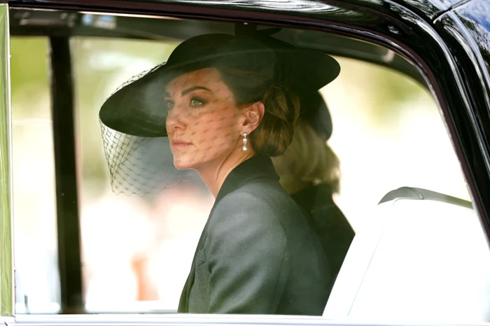 Kate Middleton în negru foto GettyImages 1243366286 jpg