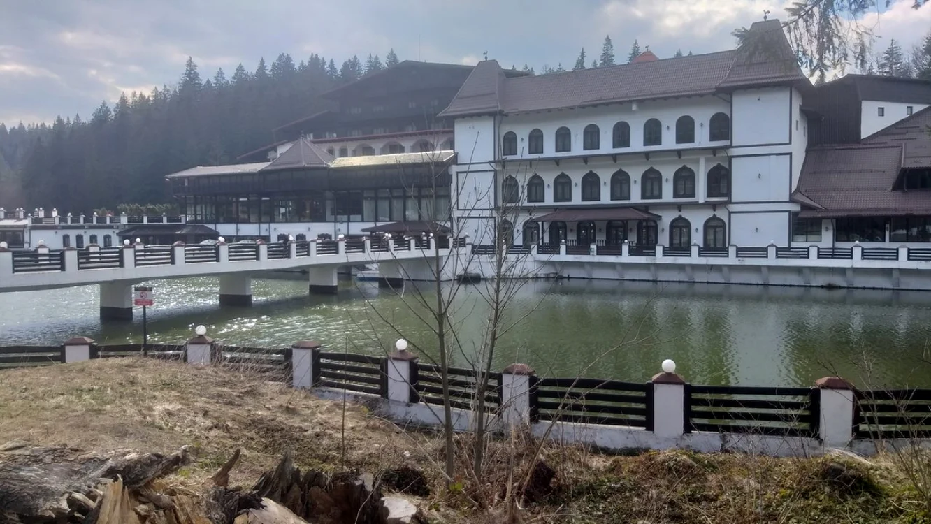 Hotelul Aurelius Împăratul Romanilor din Poiana Braşov FOTO Ioan Buciumar