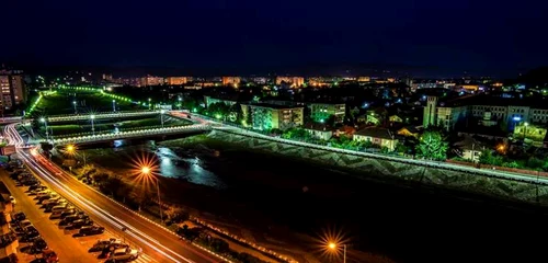 Vâlcea Râul Olăneşti străbate municipiul Râmnicu Vâlcea Foto Cătălin Vezetiu