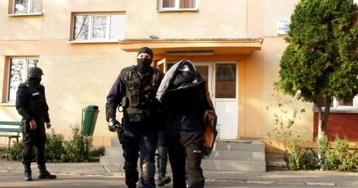 Şase persoane au fost reţinute/foto: Arhiva
