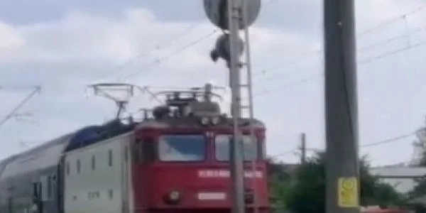mecani locomotiva