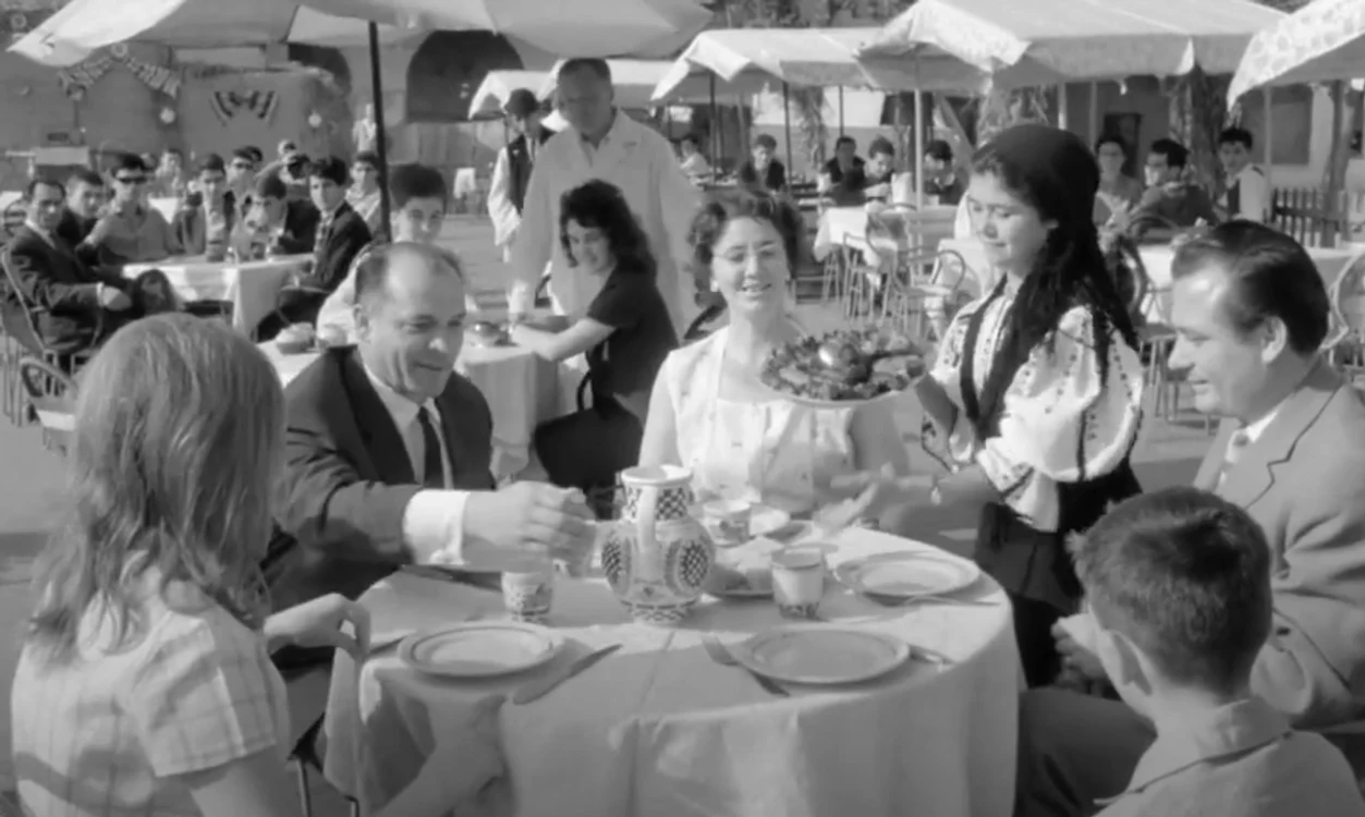 Ziua Recoltei era sărbătorită cu mare fast în Sibiu. Foto: Captură video Cineclic