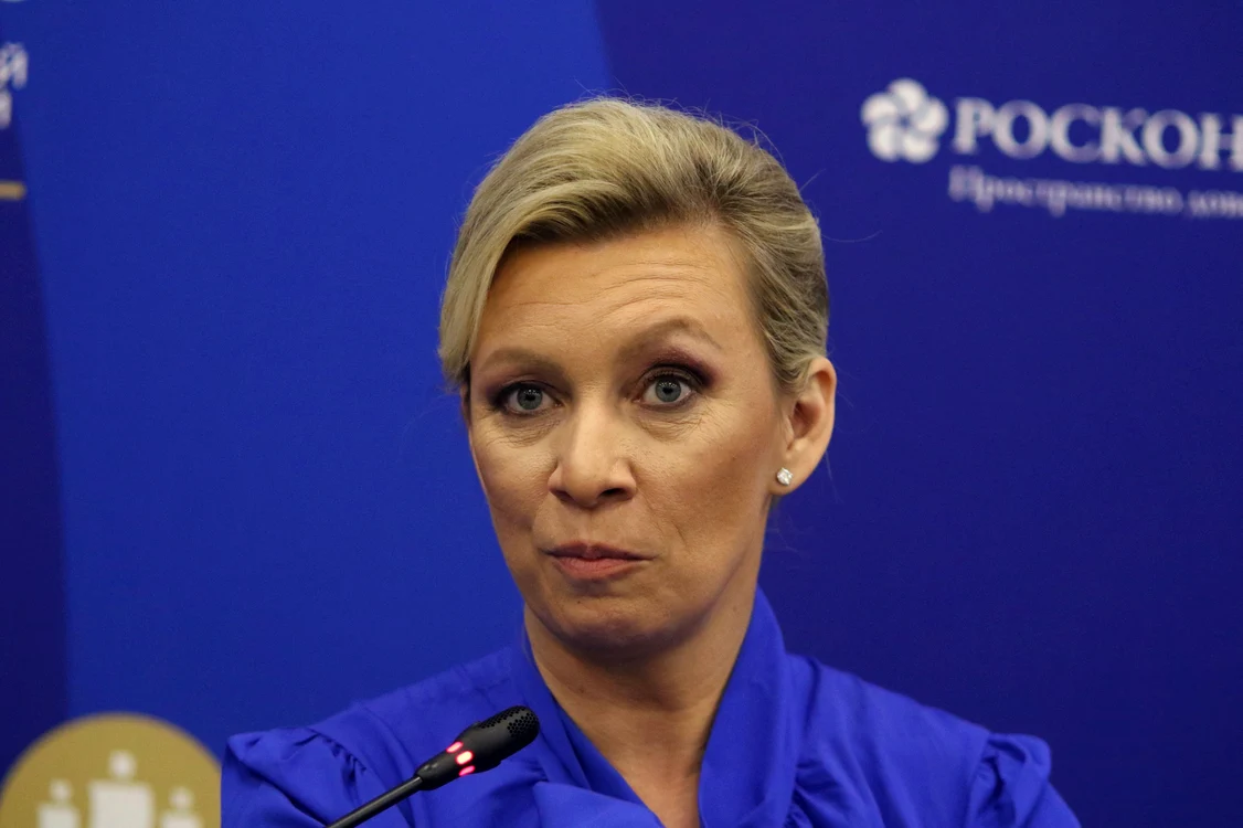 Maria Zaharova, acuzată că a luat în râs prăbuşirea turnului din centrul Romei. FOTO: Profimedia