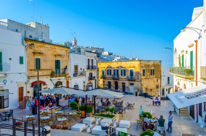 Terase în Ostuni, Italia FOTO Shutterstock