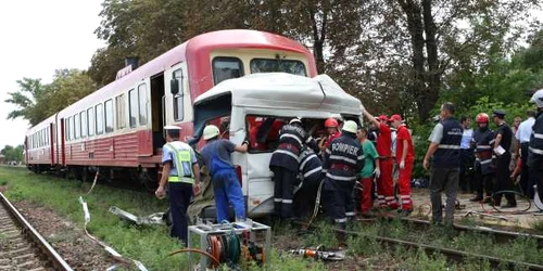 În tragedia de la Scânteia şi-au pierdut viaţa 14 persoane