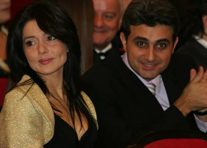 Oana Sârbu și Robert Turcescu