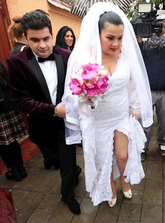 Catanga, în 2014, alături de fiul ei, Alexandu